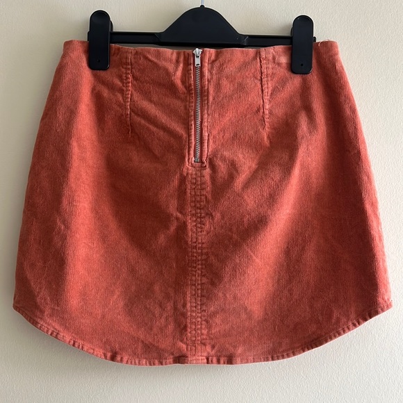F21 Corduroy Skirt - Picture 1 of 3